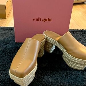 Authentic Cult Gaia Leah Clog